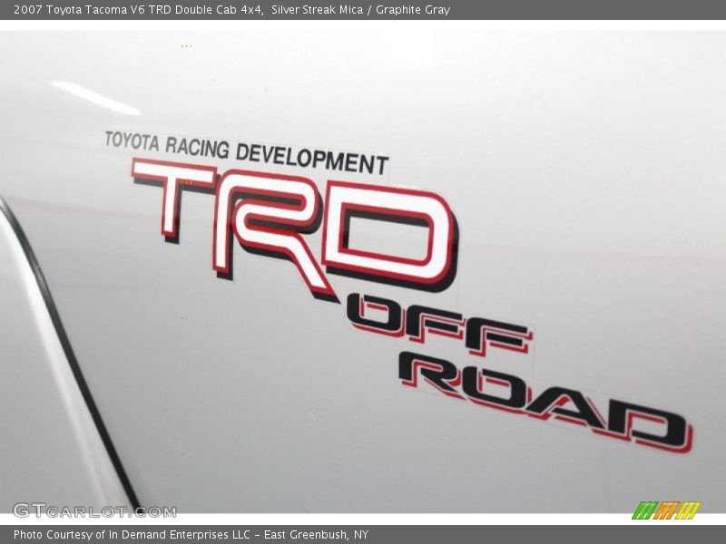  2007 Tacoma V6 TRD Double Cab 4x4 Logo