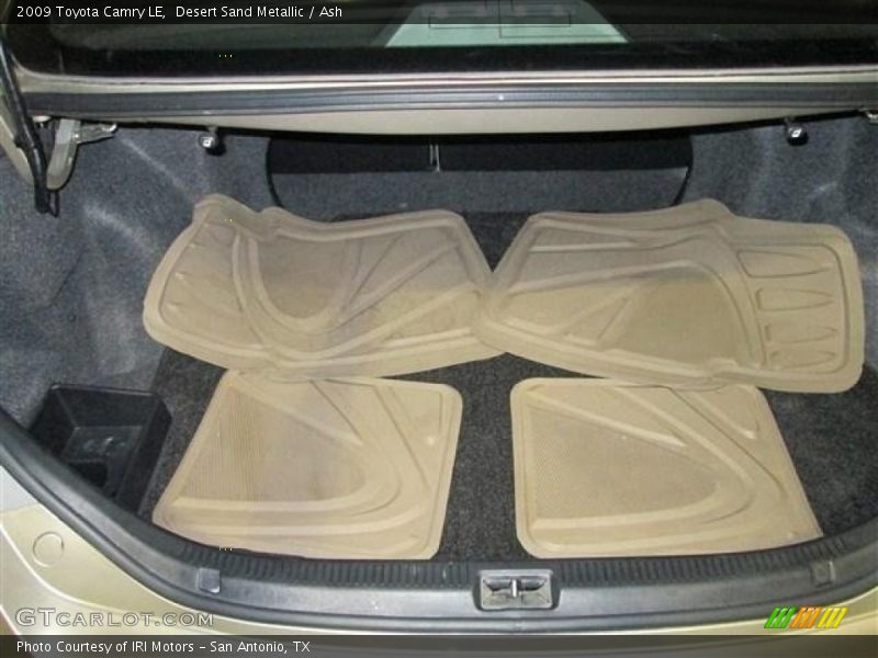 Desert Sand Metallic / Ash 2009 Toyota Camry LE