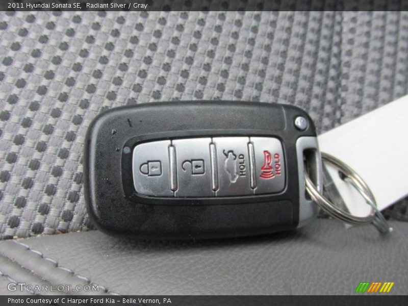 Keys of 2011 Sonata SE