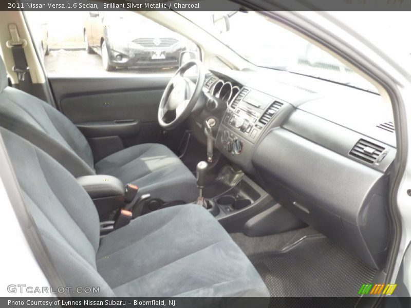 Brilliant Silver Metallic / Charcoal 2011 Nissan Versa 1.6 Sedan
