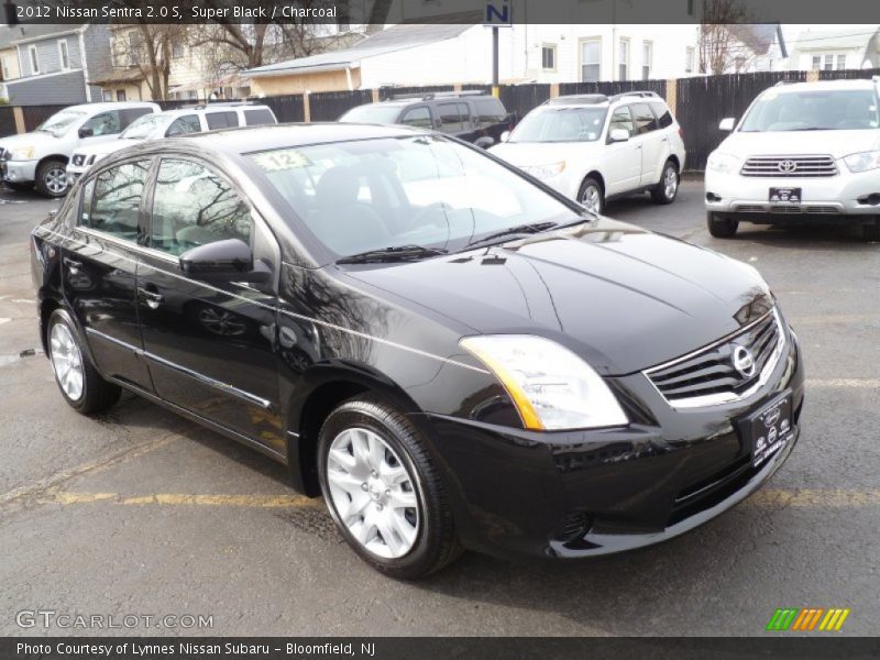 Super Black / Charcoal 2012 Nissan Sentra 2.0 S