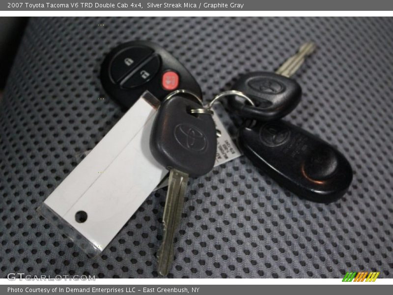 Keys of 2007 Tacoma V6 TRD Double Cab 4x4