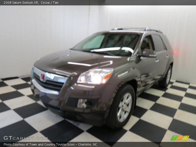 Cocoa / Tan 2008 Saturn Outlook XR
