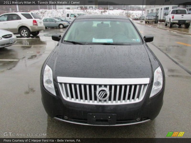 Tuxedo Black Metallic / Camel 2011 Mercury Milan I4