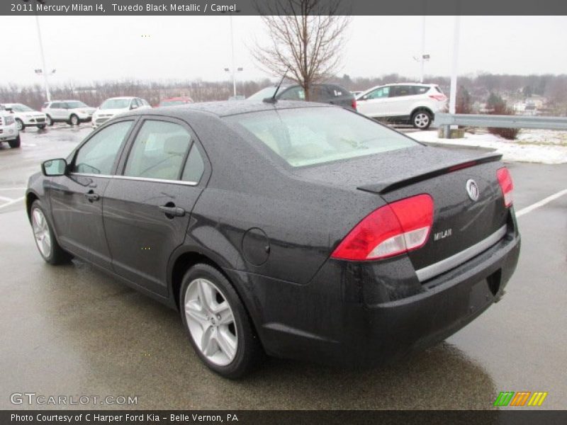 Tuxedo Black Metallic / Camel 2011 Mercury Milan I4