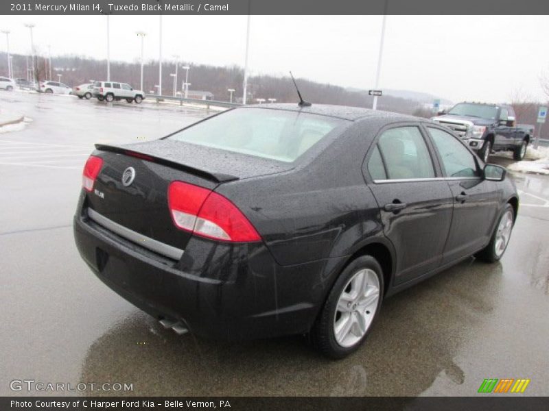 Tuxedo Black Metallic / Camel 2011 Mercury Milan I4