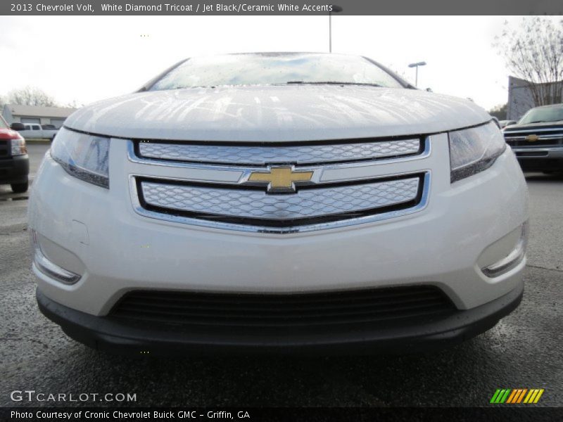 White Diamond Tricoat / Jet Black/Ceramic White Accents 2013 Chevrolet Volt
