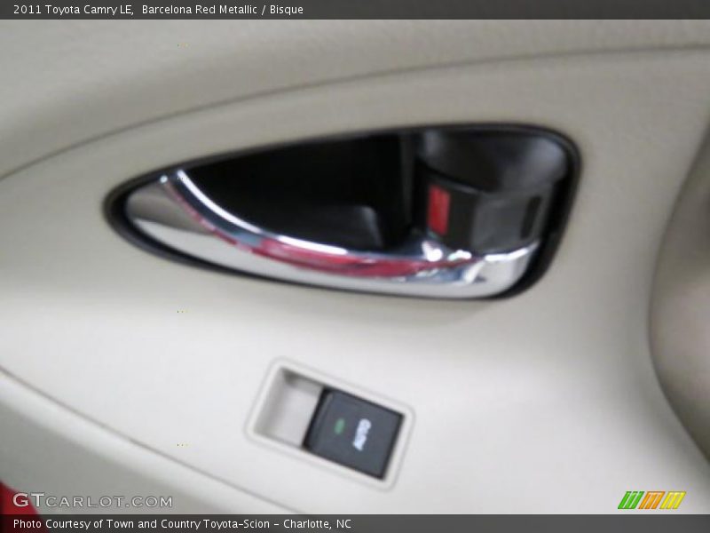 Barcelona Red Metallic / Bisque 2011 Toyota Camry LE