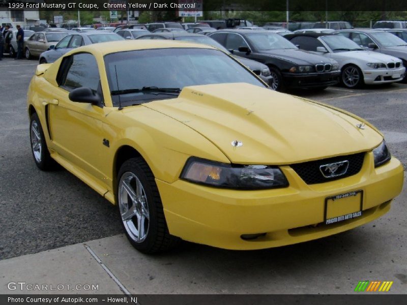 Chrome Yellow / Dark Charcoal 1999 Ford Mustang GT Coupe