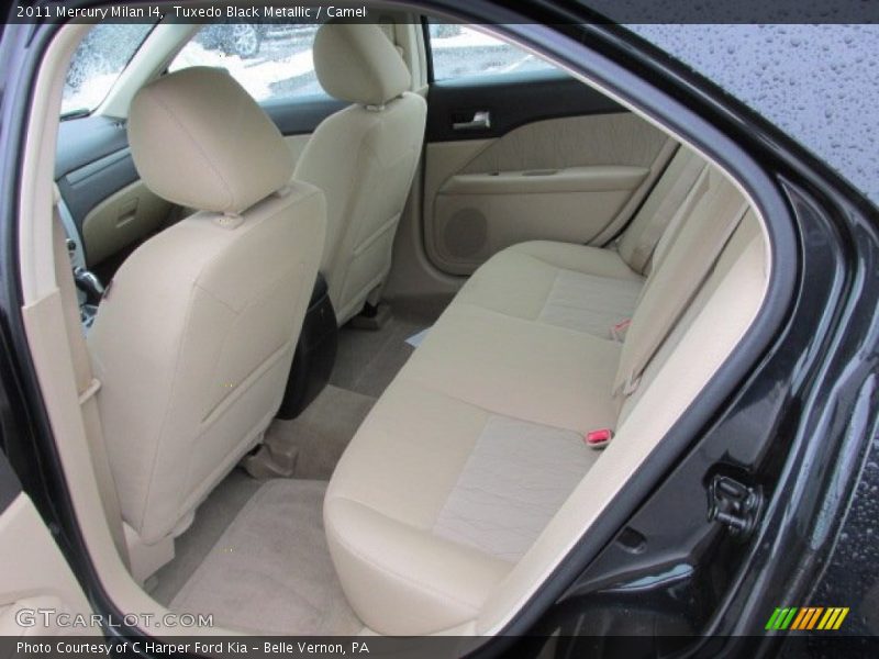 Tuxedo Black Metallic / Camel 2011 Mercury Milan I4