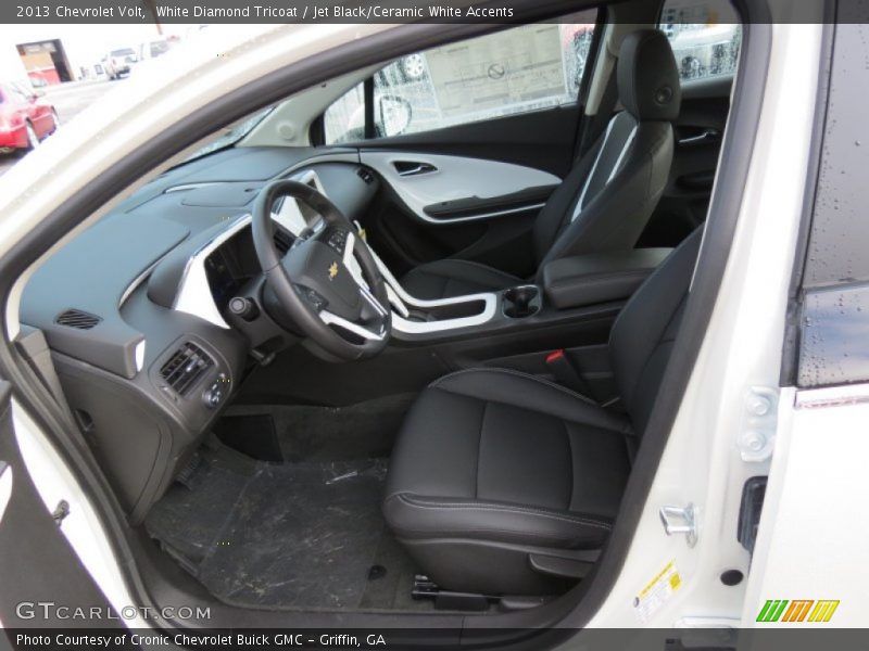 White Diamond Tricoat / Jet Black/Ceramic White Accents 2013 Chevrolet Volt