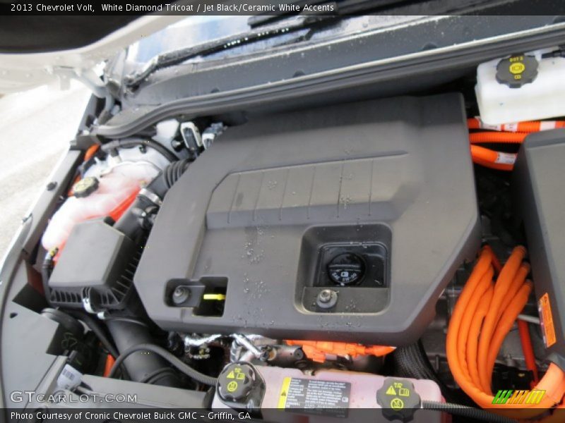  2013 Volt  Engine - Voltec 111 kW Plug-In Electric Motor/1.4 Liter GDI DOHC 16-Valve VVT 4 Cylinder/Electric Engine