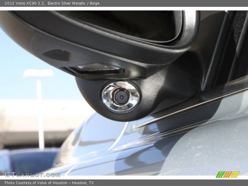 Electric Silver Metallic / Beige 2013 Volvo XC90 3.2