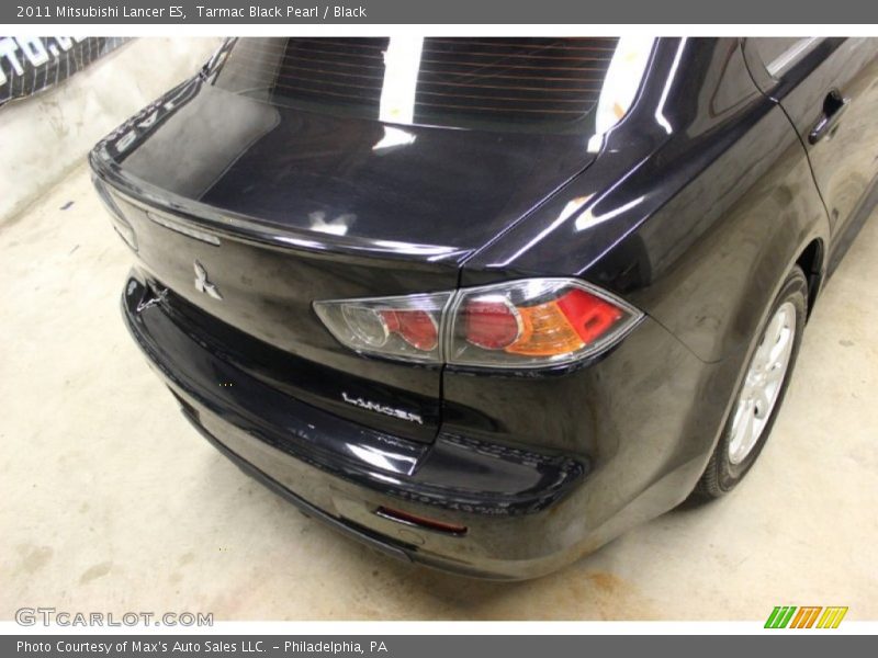 Tarmac Black Pearl / Black 2011 Mitsubishi Lancer ES