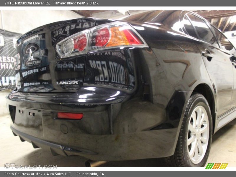 Tarmac Black Pearl / Black 2011 Mitsubishi Lancer ES