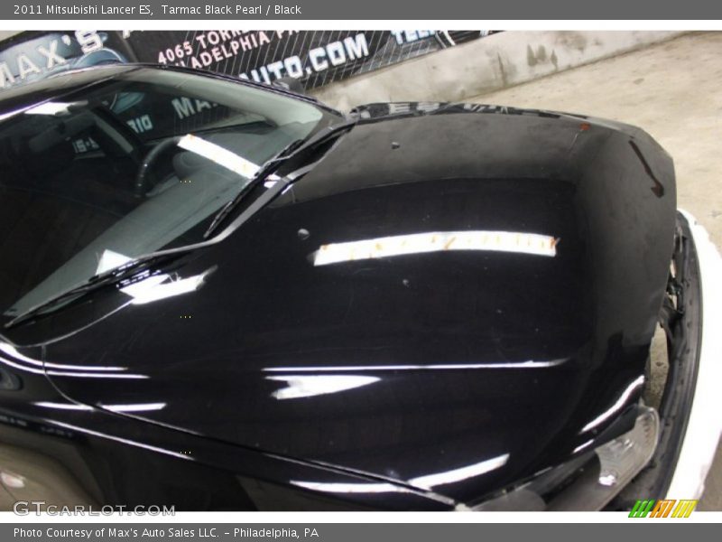 Tarmac Black Pearl / Black 2011 Mitsubishi Lancer ES