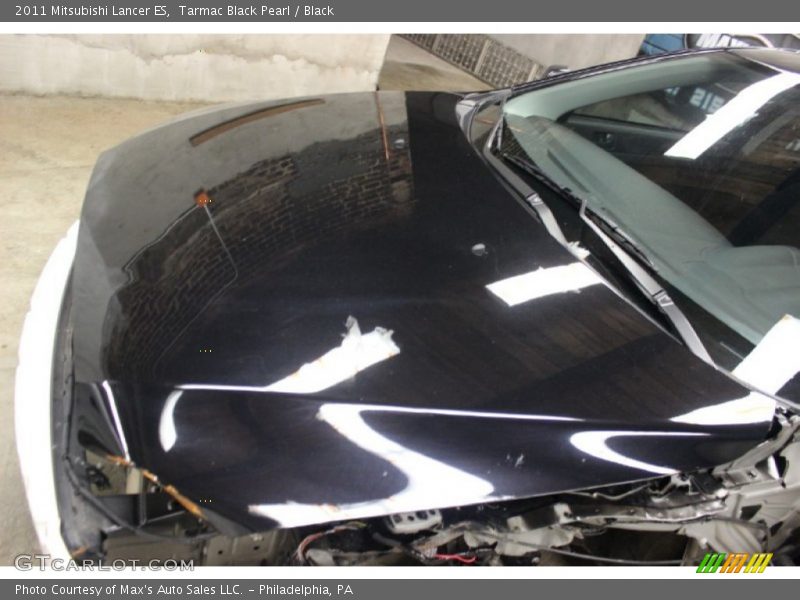 Tarmac Black Pearl / Black 2011 Mitsubishi Lancer ES