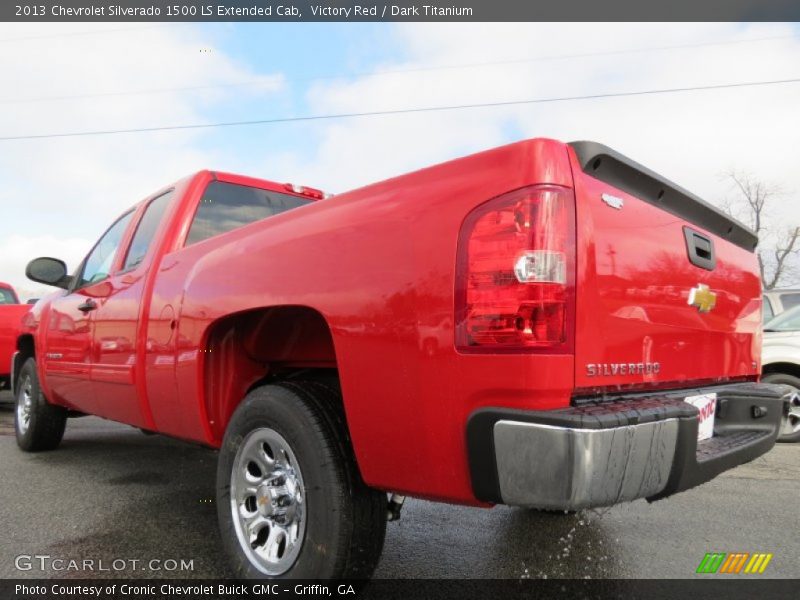 Victory Red / Dark Titanium 2013 Chevrolet Silverado 1500 LS Extended Cab