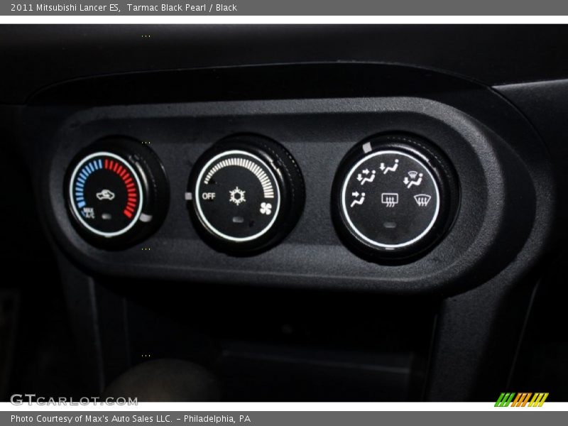 Tarmac Black Pearl / Black 2011 Mitsubishi Lancer ES