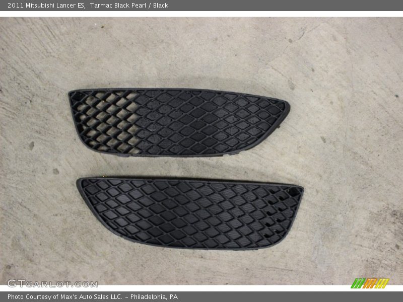 Tarmac Black Pearl / Black 2011 Mitsubishi Lancer ES