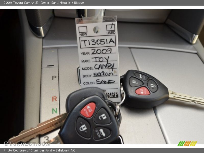 Desert Sand Metallic / Bisque 2009 Toyota Camry LE