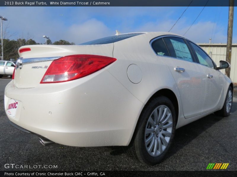 White Diamond Tricoat / Cashmere 2013 Buick Regal Turbo