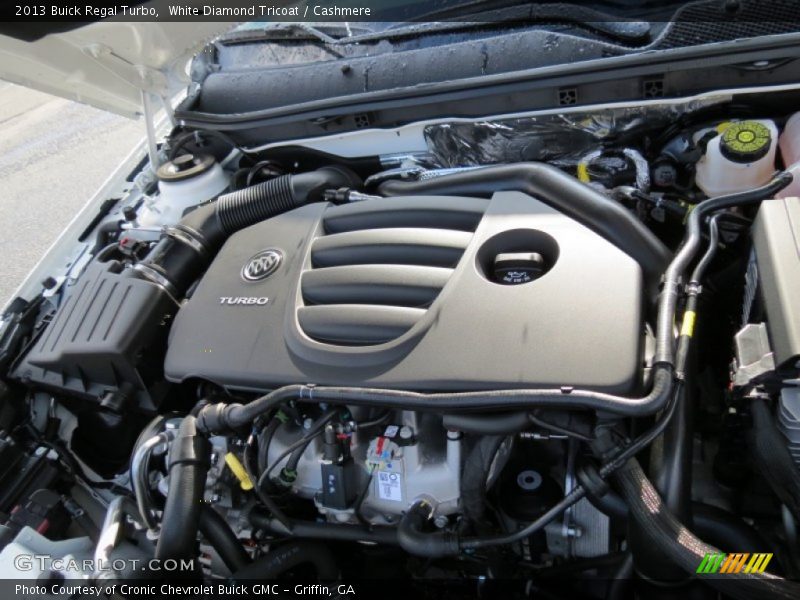 White Diamond Tricoat / Cashmere 2013 Buick Regal Turbo
