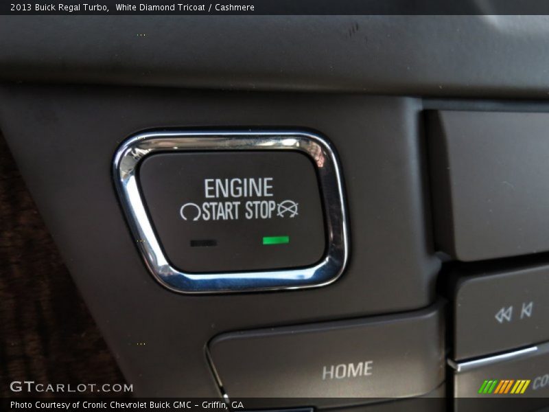 White Diamond Tricoat / Cashmere 2013 Buick Regal Turbo