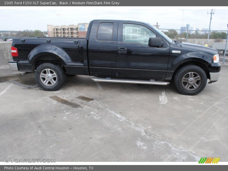 Black / Medium Flint/Dark Flint Grey 2005 Ford F150 XLT SuperCab
