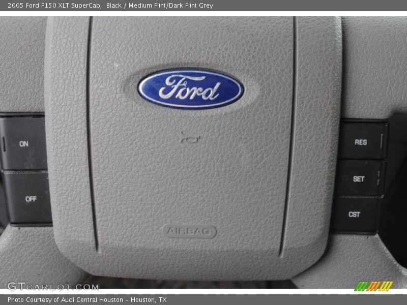 Black / Medium Flint/Dark Flint Grey 2005 Ford F150 XLT SuperCab