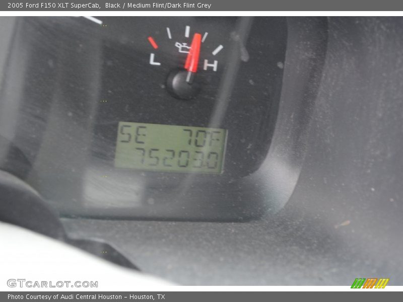 Black / Medium Flint/Dark Flint Grey 2005 Ford F150 XLT SuperCab