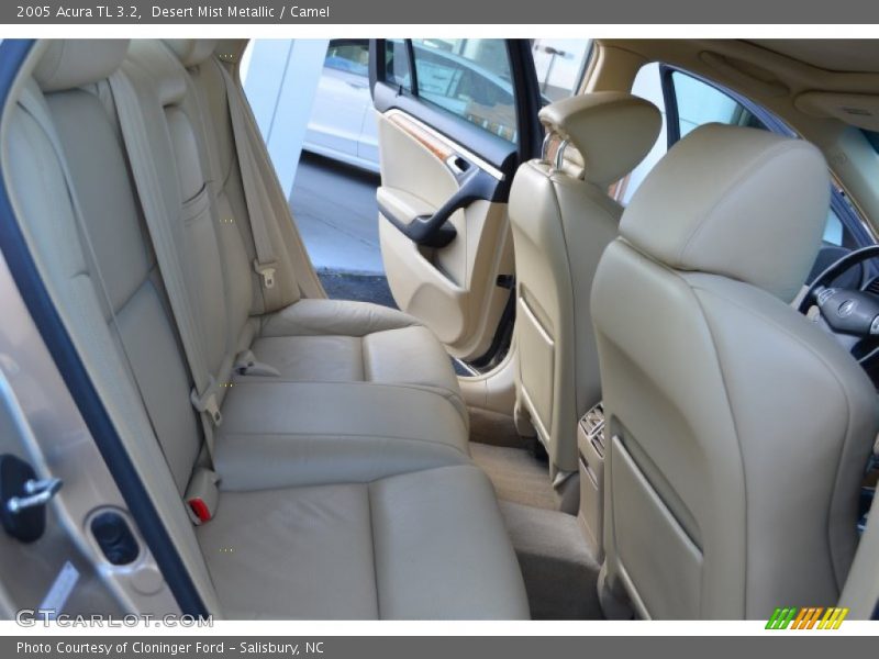 Desert Mist Metallic / Camel 2005 Acura TL 3.2