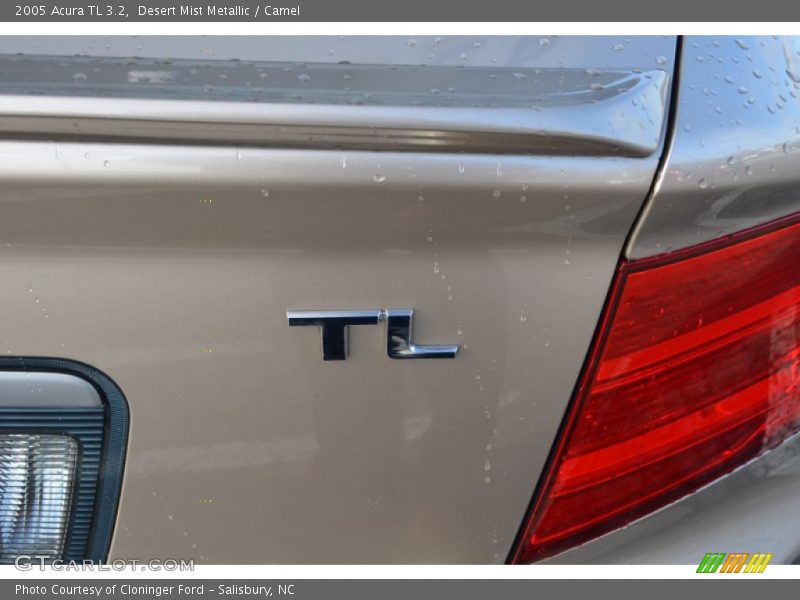 Desert Mist Metallic / Camel 2005 Acura TL 3.2