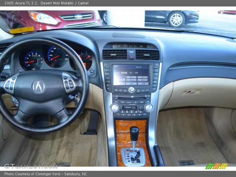 Dashboard of 2005 TL 3.2