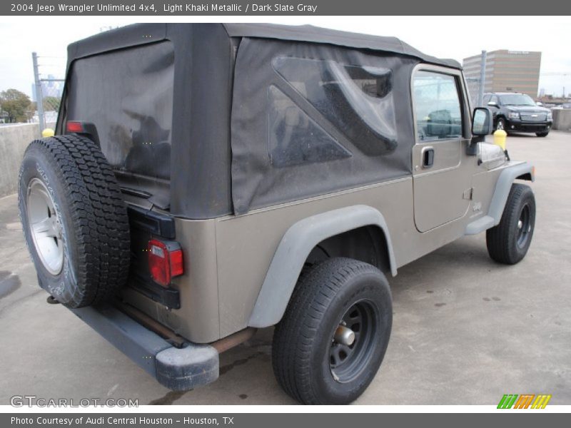 Light Khaki Metallic / Dark Slate Gray 2004 Jeep Wrangler Unlimited 4x4