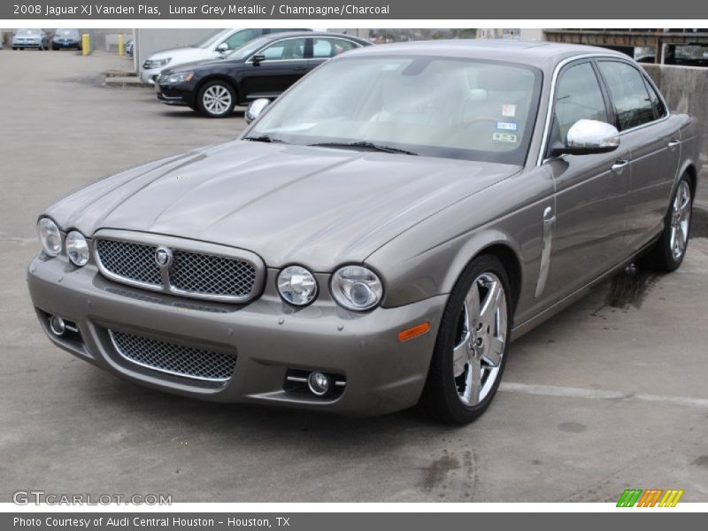 Lunar Grey Metallic / Champagne/Charcoal 2008 Jaguar XJ Vanden Plas
