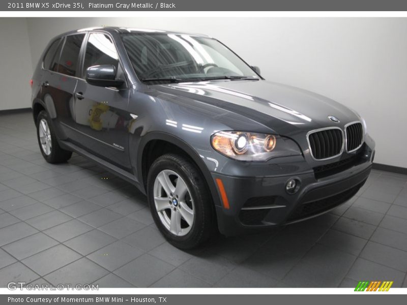 Front 3/4 View of 2011 X5 xDrive 35i