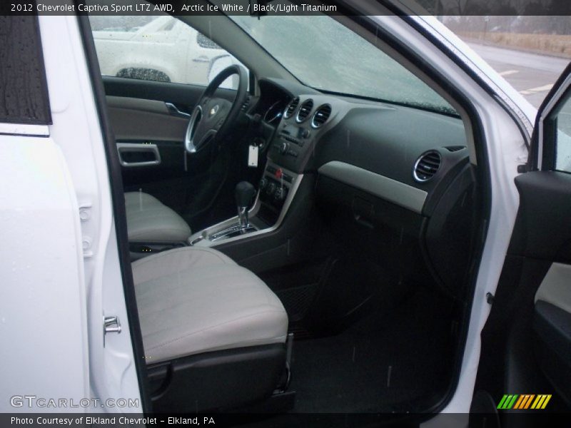 Arctic Ice White / Black/Light Titanium 2012 Chevrolet Captiva Sport LTZ AWD