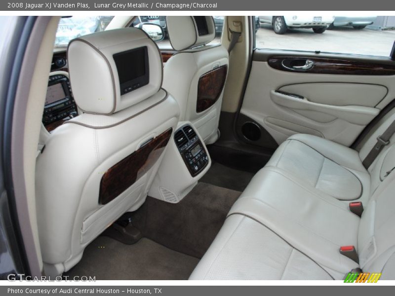Lunar Grey Metallic / Champagne/Charcoal 2008 Jaguar XJ Vanden Plas