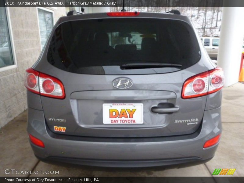 Harbor Gray Metallic / Gray 2010 Hyundai Santa Fe GLS 4WD
