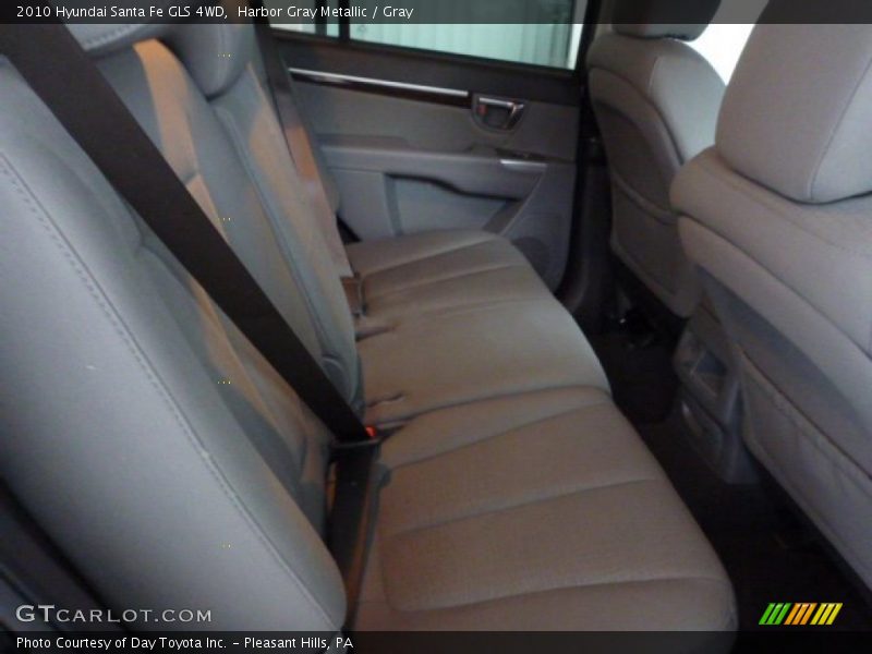 Harbor Gray Metallic / Gray 2010 Hyundai Santa Fe GLS 4WD