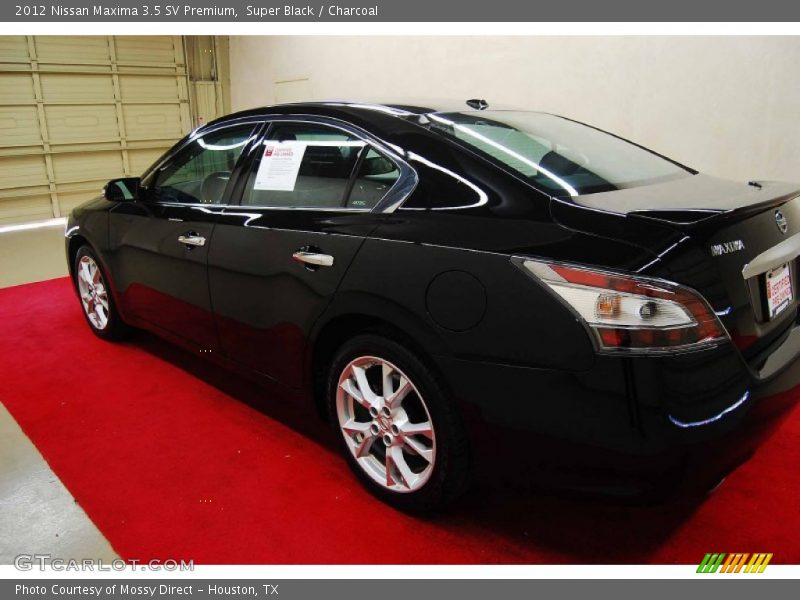 Super Black / Charcoal 2012 Nissan Maxima 3.5 SV Premium