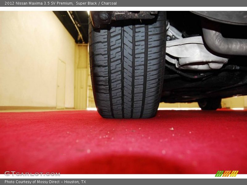 Super Black / Charcoal 2012 Nissan Maxima 3.5 SV Premium
