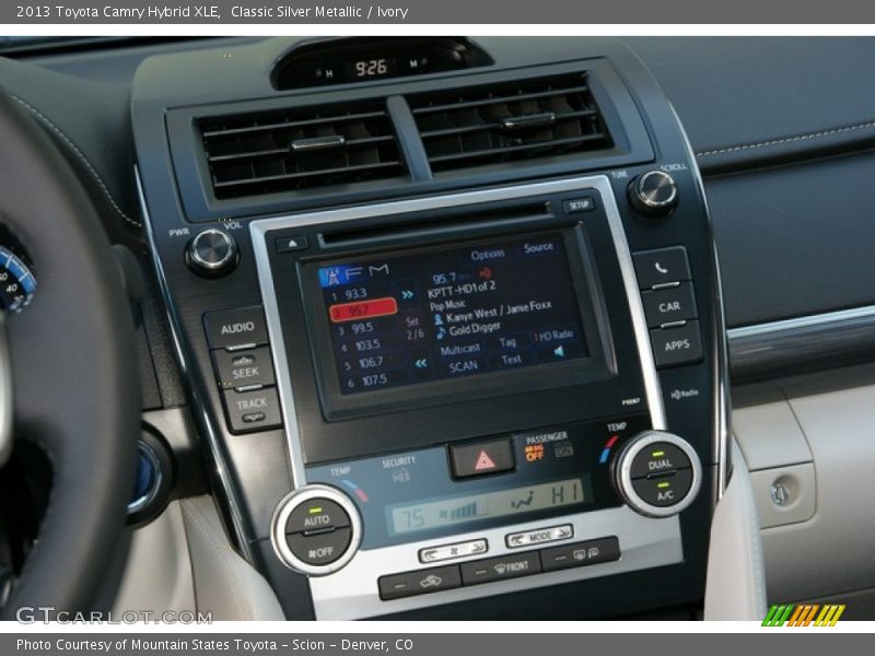 Classic Silver Metallic / Ivory 2013 Toyota Camry Hybrid XLE