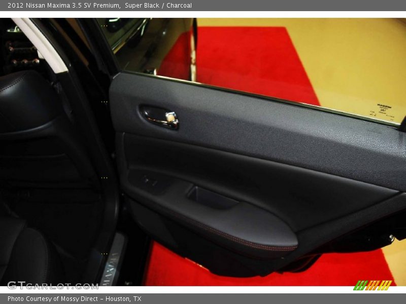 Super Black / Charcoal 2012 Nissan Maxima 3.5 SV Premium