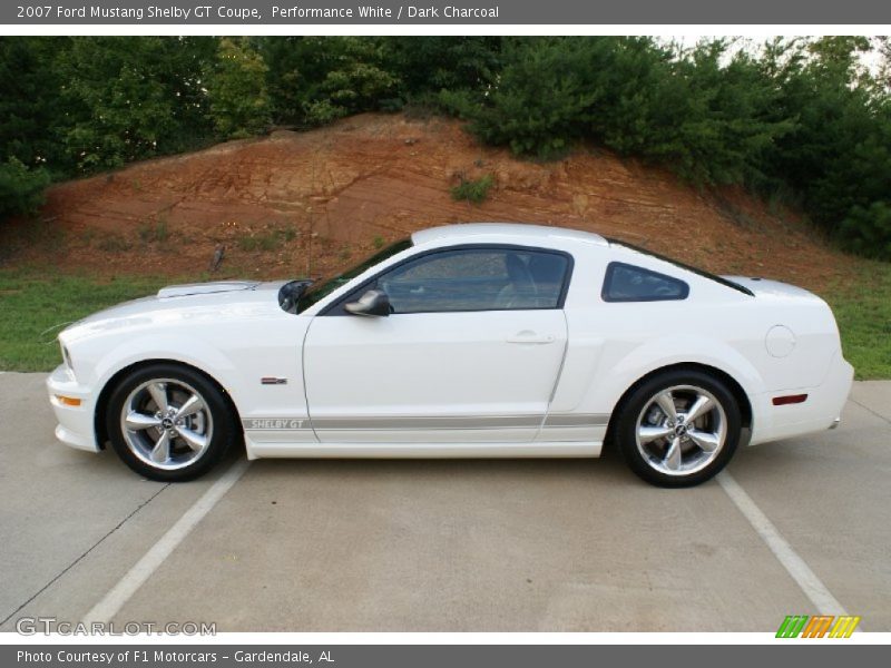 Performance White / Dark Charcoal 2007 Ford Mustang Shelby GT Coupe