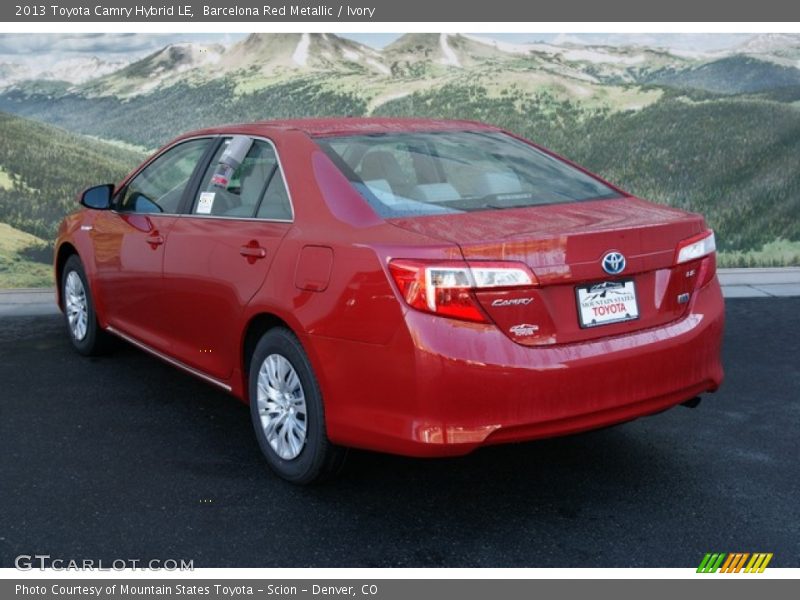 Barcelona Red Metallic / Ivory 2013 Toyota Camry Hybrid LE