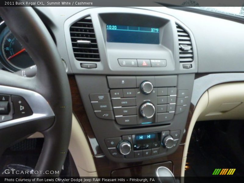 Summit White / Cashmere 2011 Buick Regal CXL