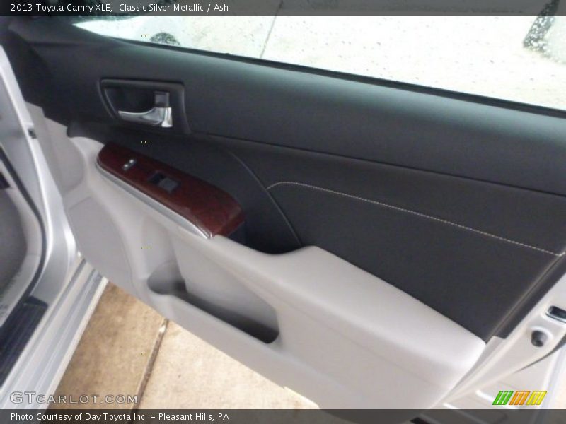 Classic Silver Metallic / Ash 2013 Toyota Camry XLE