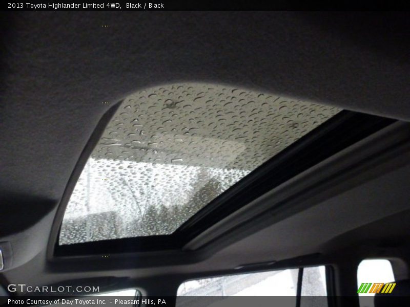 Black / Black 2013 Toyota Highlander Limited 4WD